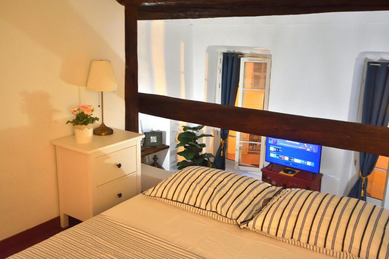 Apartment 33 On The Old Historic Senate Square Nice Luaran gambar