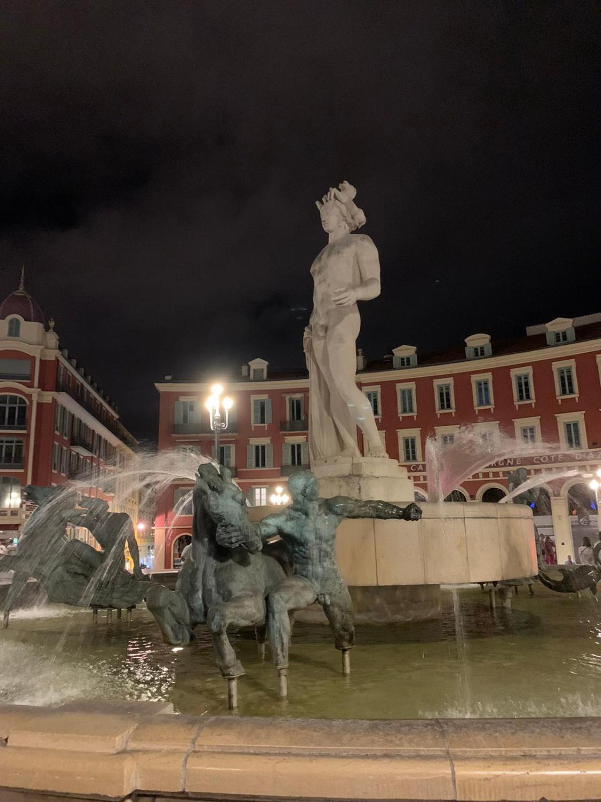 Apartment 33 On The Old Historic Senate Square Nice Luaran gambar