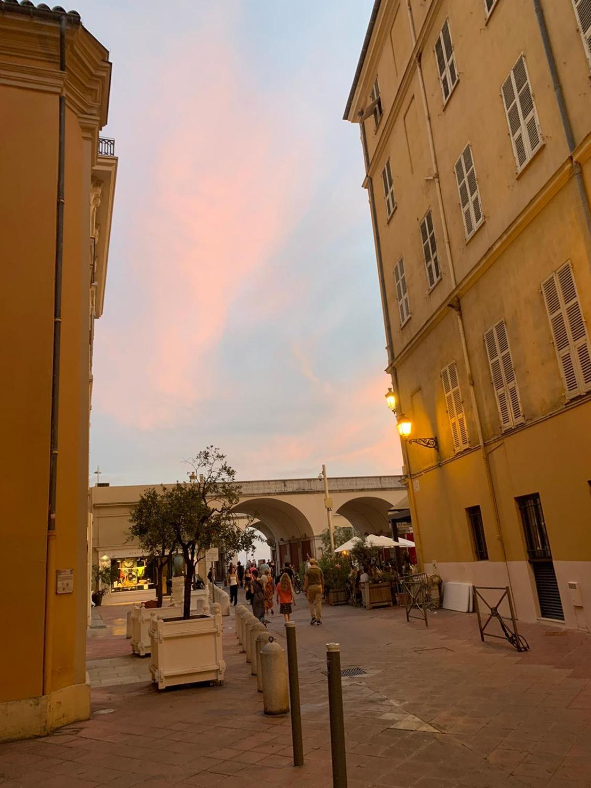 Apartment 33 On The Old Historic Senate Square Nice Luaran gambar