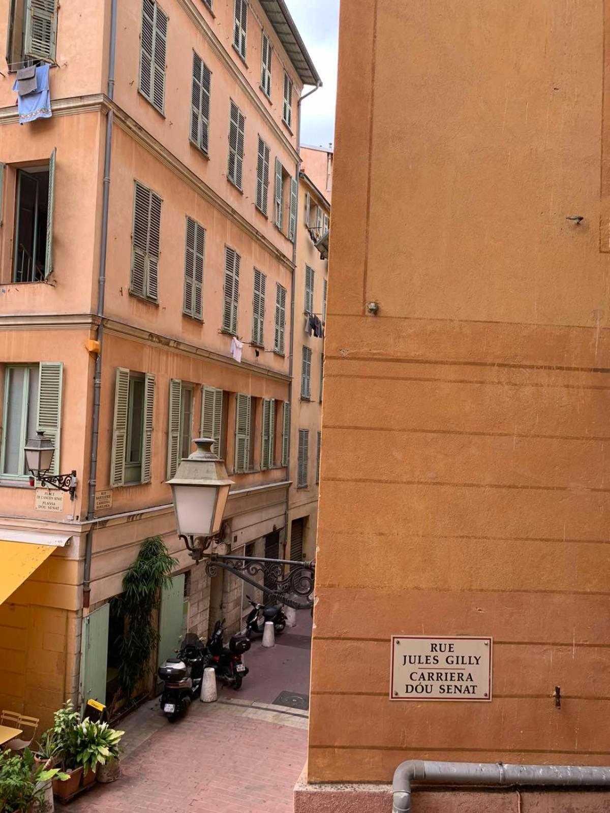 Apartment 33 On The Old Historic Senate Square Nice Luaran gambar